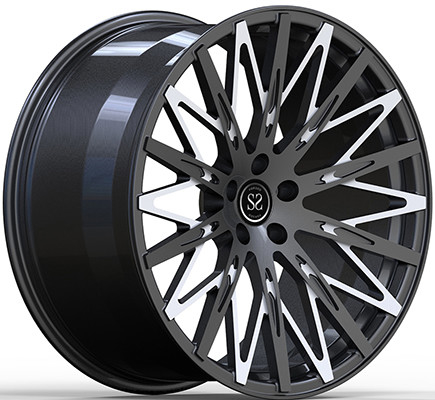 22x9.5/ET 12/22x11ET 32 PCD 5x112/CB 66.6 BMW 760e 2023 için Silah Metal ve Beyaz Yüz Kemerleri